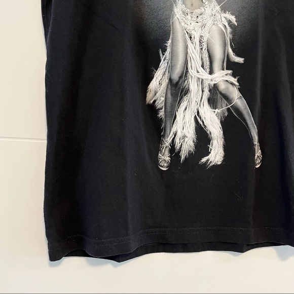 Jennifer Lopez Vegas Tee Shirt - Picture 5 of 12